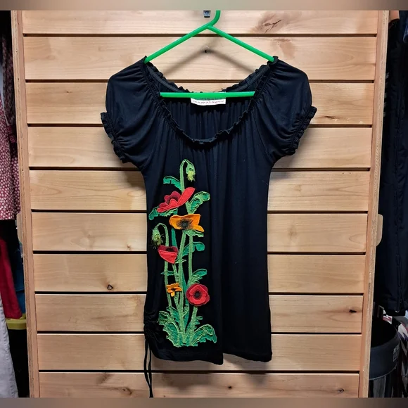 Embroidered Floral Blouse Size S - Picture 2 of 8